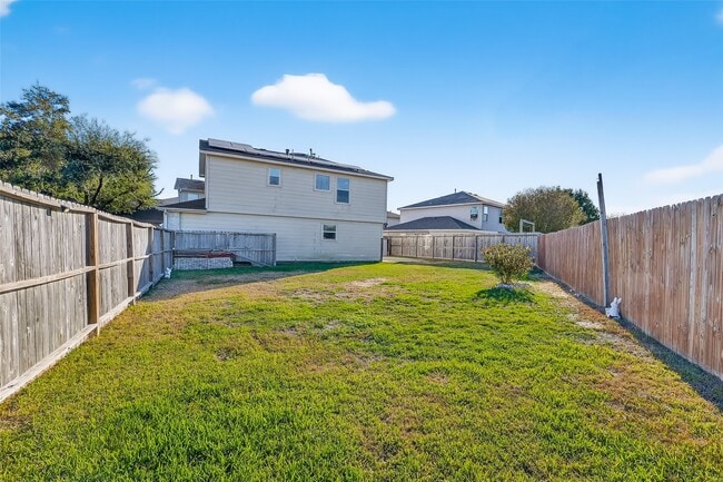 Building Photo - 6523 Mildenhall Ct