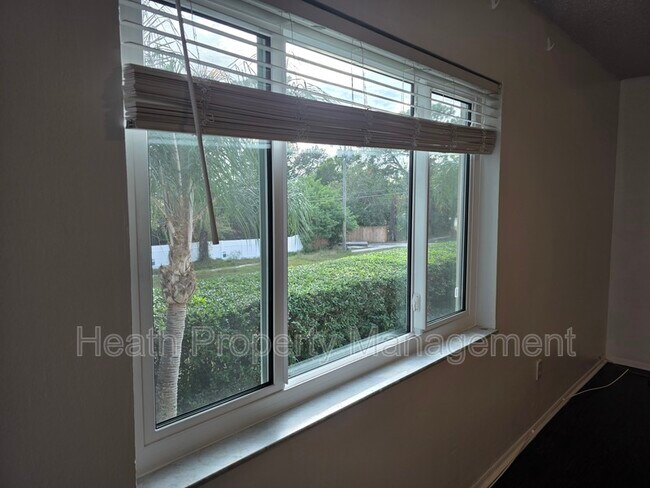 Building Photo - 605 N Keene Rd