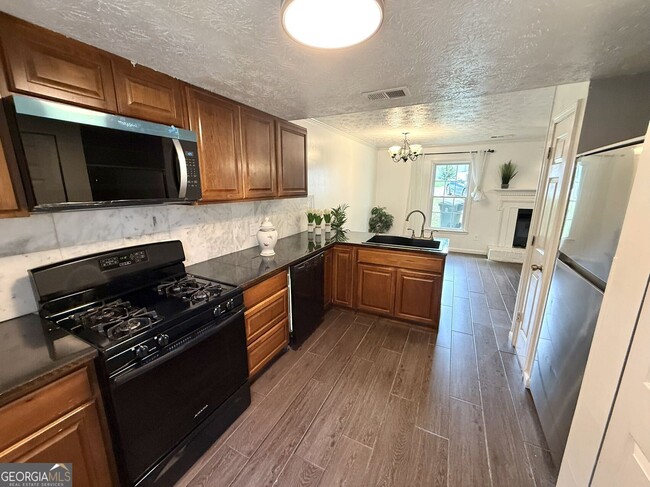 Building Photo - 1435 Kennesaw Trace Ct