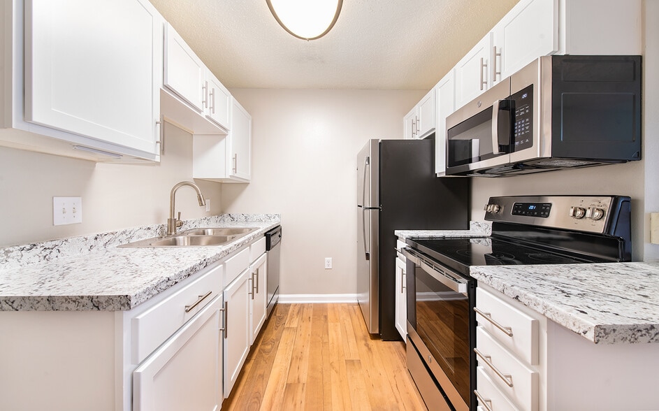 Primary Photo - MAA Trinity