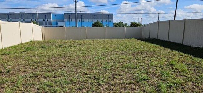 Building Photo - 9910 Spanish Lime Ct