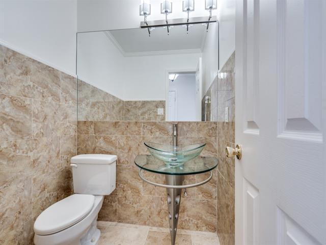 Building Photo - 7833 Hardwick Ct