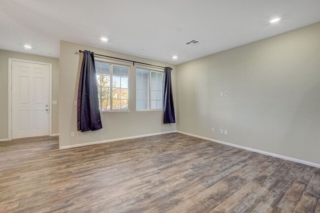 Building Photo - Beautiful Inspirada 3 Bedroom Home with Desert Views, Community Pool & 2-Car Garage