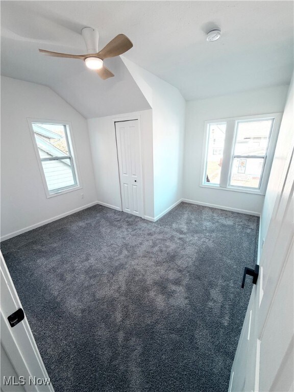 Building Photo - 10714 Greenlawn Ave