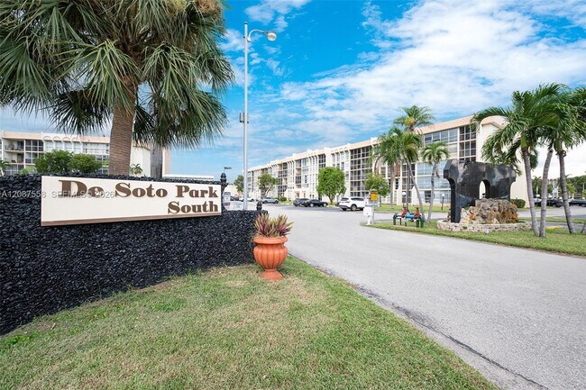 Building Photo - 501 Three Islands Boulevard