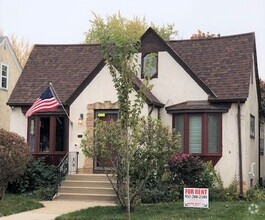 Building Photo - 5337 S 34th Ave