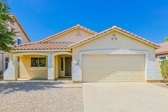 Building Photo - 22227 E Via Del Rancho Rd