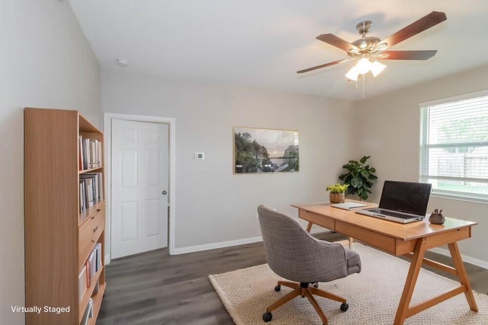 Building Photo - 400 Captain Grumbles Dr