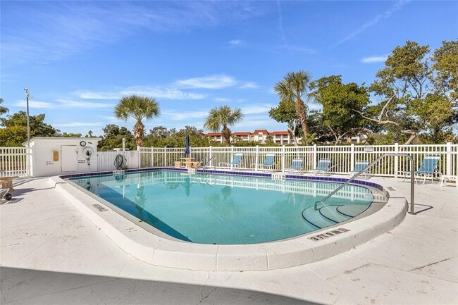 Building Photo - 4580 Overlook Dr NE