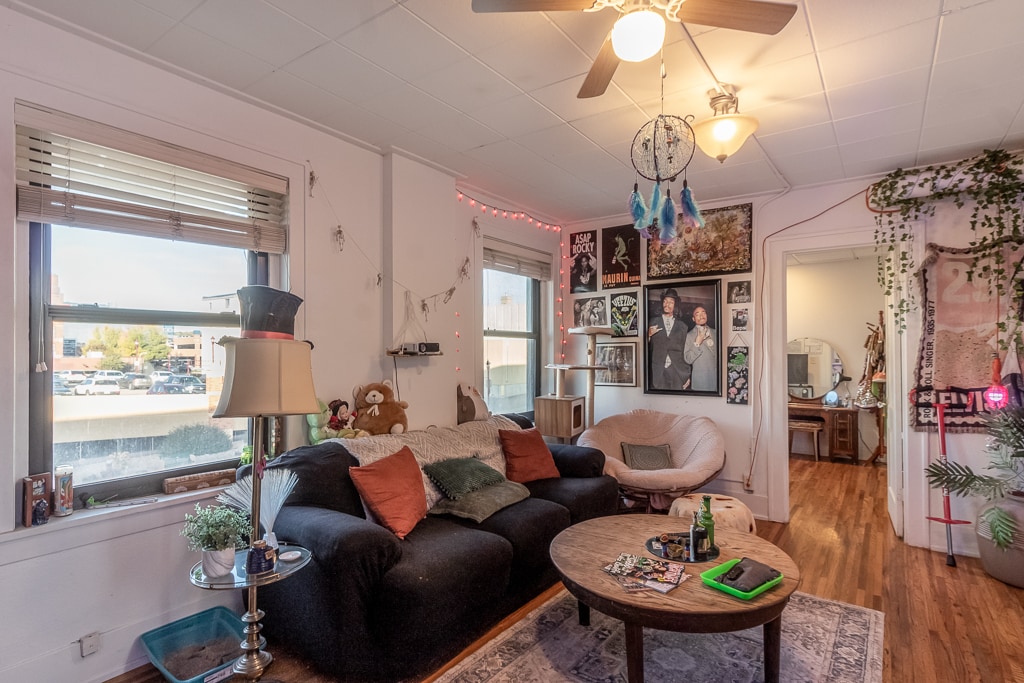 Building Photo - 501 S Front St