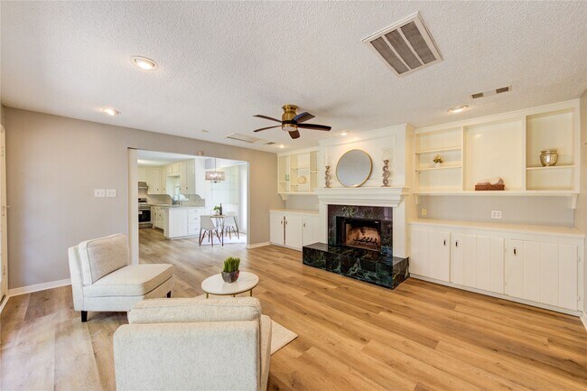 Building Photo - 3402 Gannett St