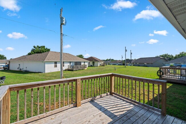 Building Photo - 1278 W Butterfield Dr