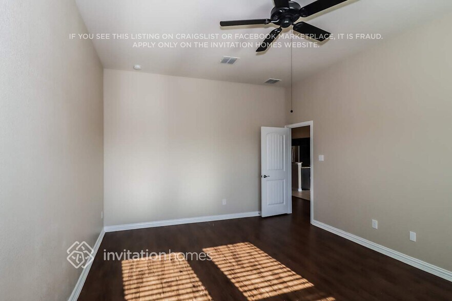 Building Photo - 9109 Curacao Dr