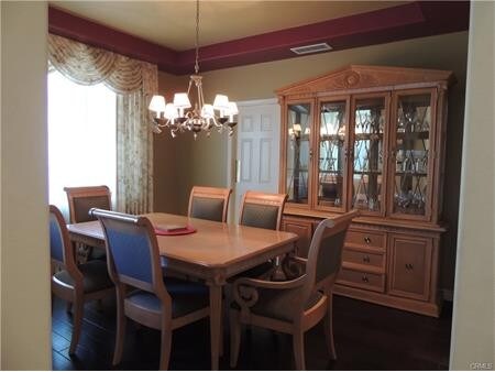 Building Photo - 12 La Canada