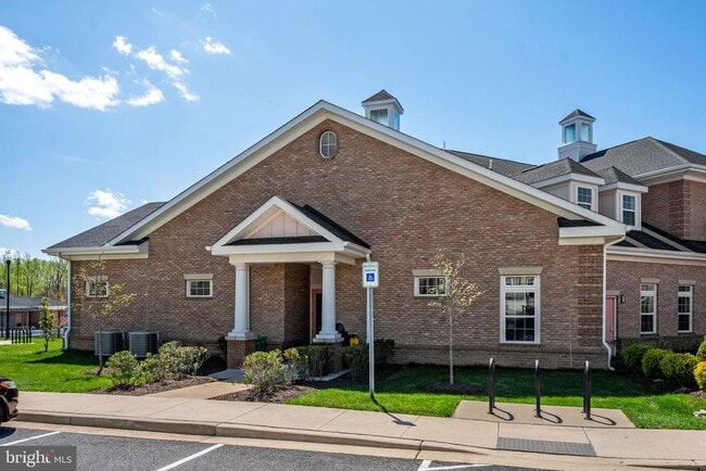 Building Photo - 3803 Richmond Run