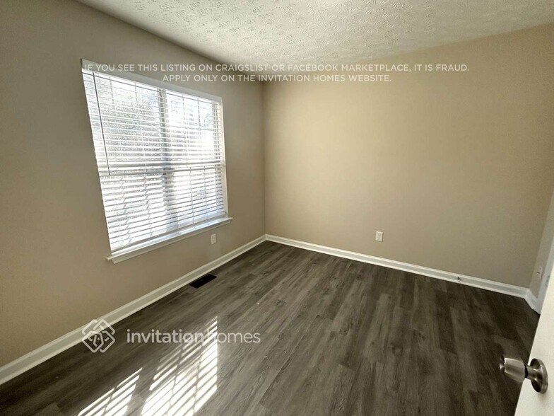 Building Photo - 3863 Creekbank Cove