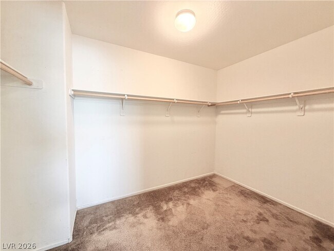 Building Photo - 10566 Borborema St