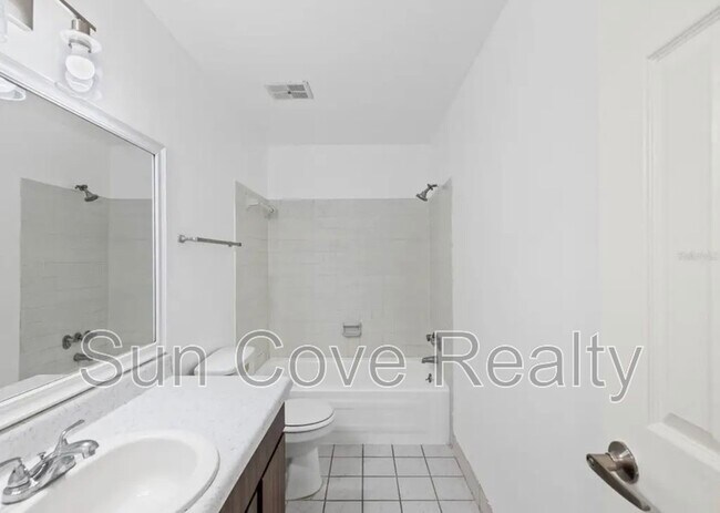 Building Photo - 9940 7th Way N