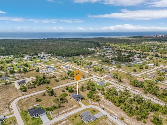 Building Photo - 4212 NW 37th Ave