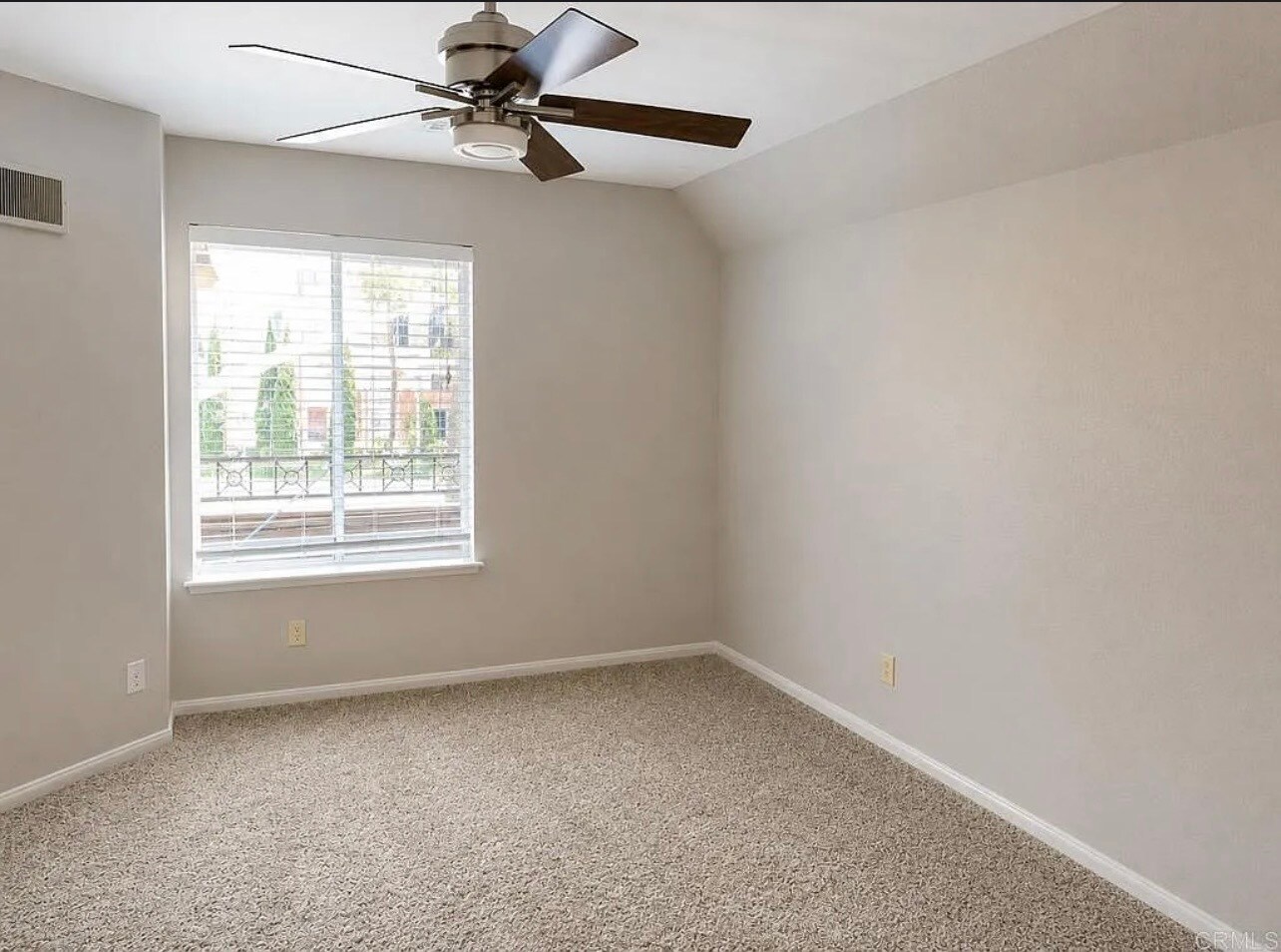 Building Photo - 3550 Lebon Dr