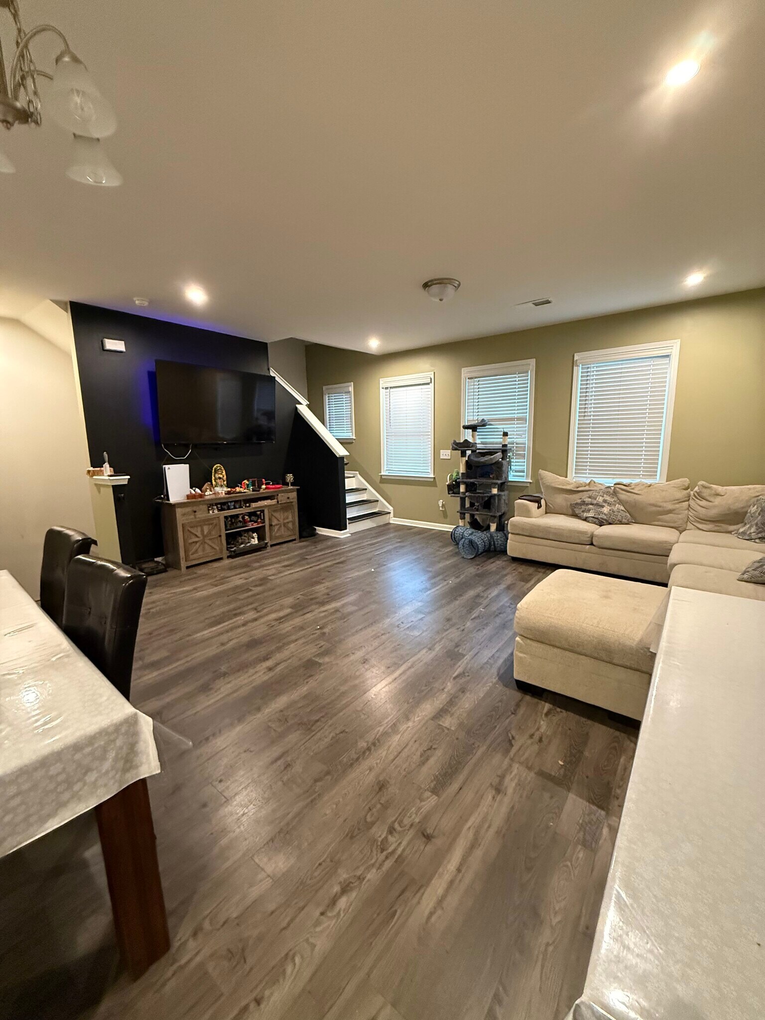 Building Photo - 3598 Hidden Valley Cir