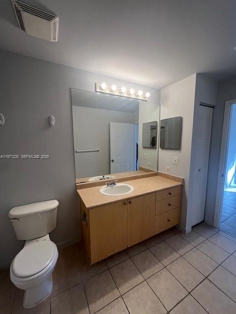 Building Photo - 1900 Van Buren St