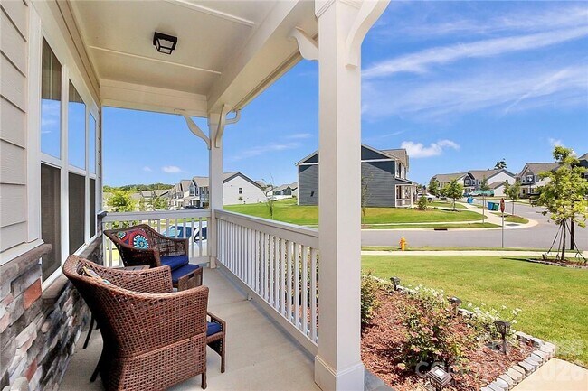 Building Photo - 4925 Grace View Dr