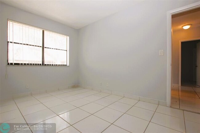 Building Photo - 11581 NW 42nd St