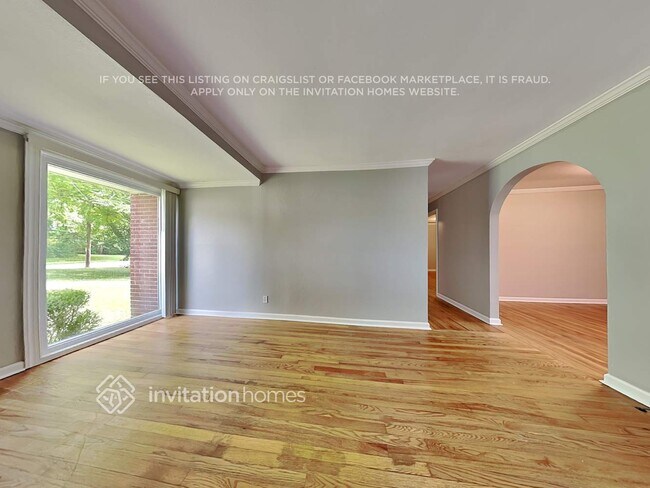 Building Photo - 4721 Murrayhill Rd