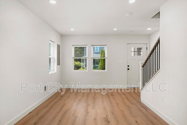 Building Photo - 118 Winters Ln