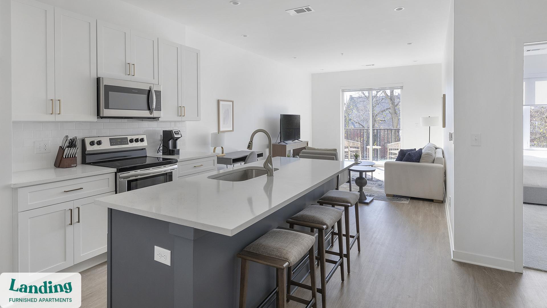 Building Photo - 2708 Old Lebanon Pike