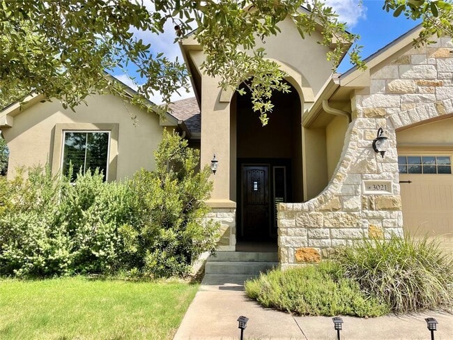 Building Photo - 3021 Portulaca Dr