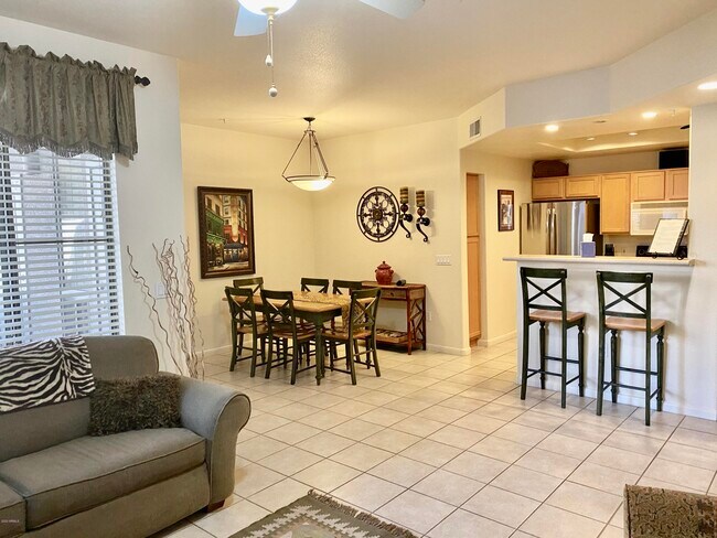 Building Photo - 11680 E Sahuaro Dr