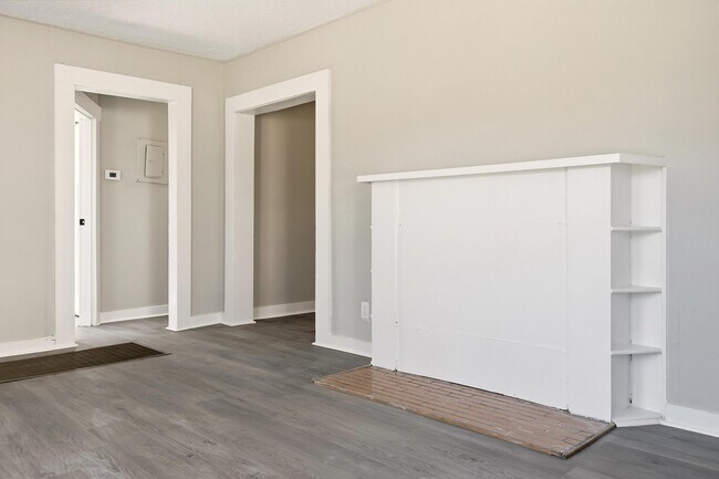 Building Photo - 5225 Central Ave