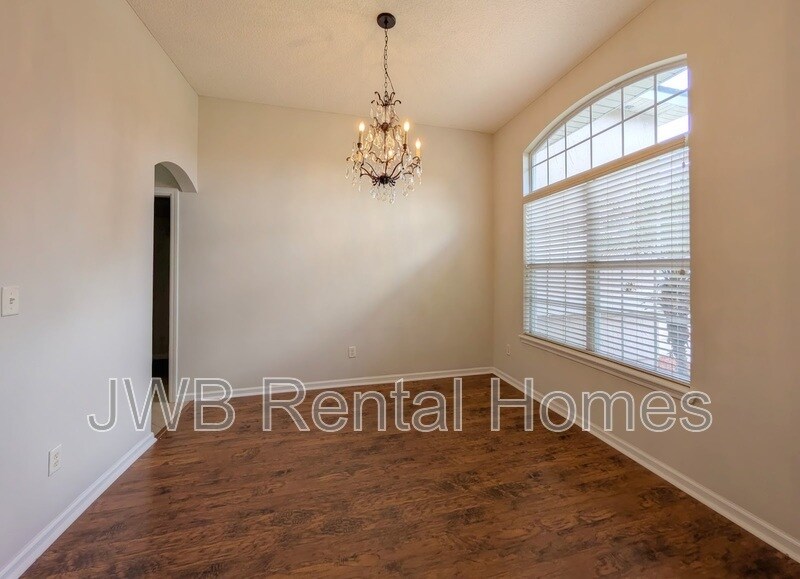 Building Photo - 3060 Havengate Dr
