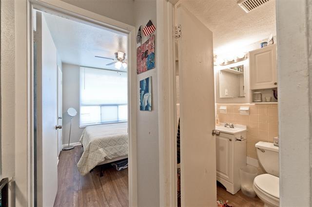 Building Photo - 9008 San Benito Way