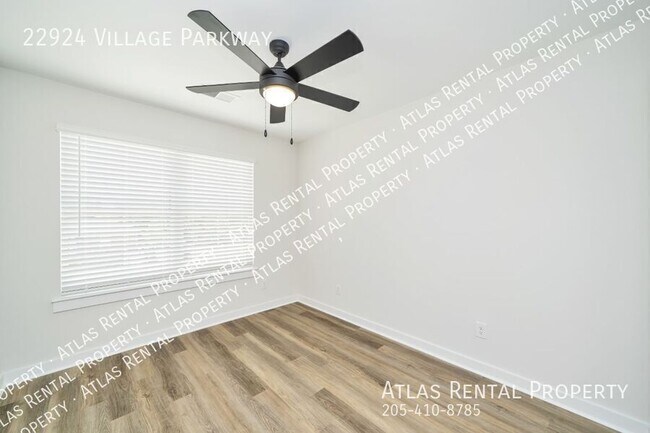 Building Photo - 22924 Village Pkwy