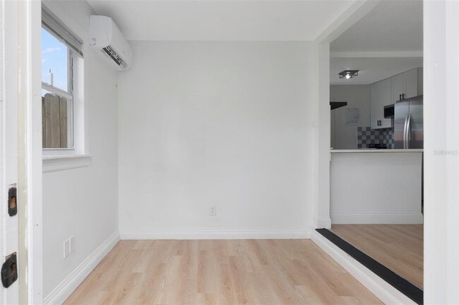 Building Photo - 4127 3rd Ave N