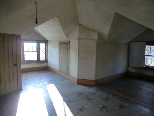 Building Photo - 5220 Washington Rd