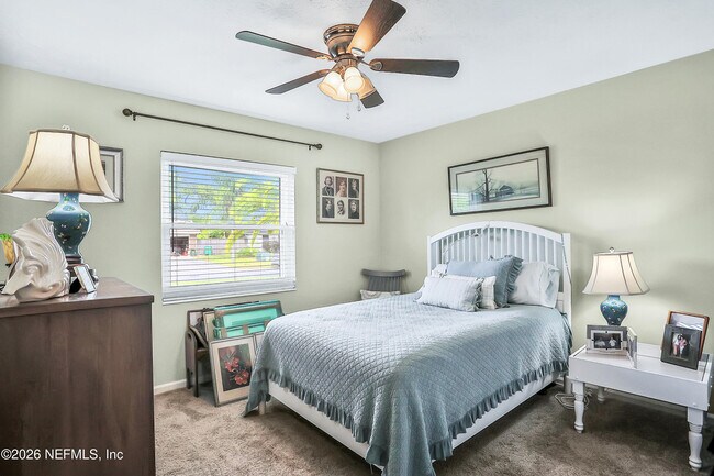Building Photo - 33 Sailfish Dr