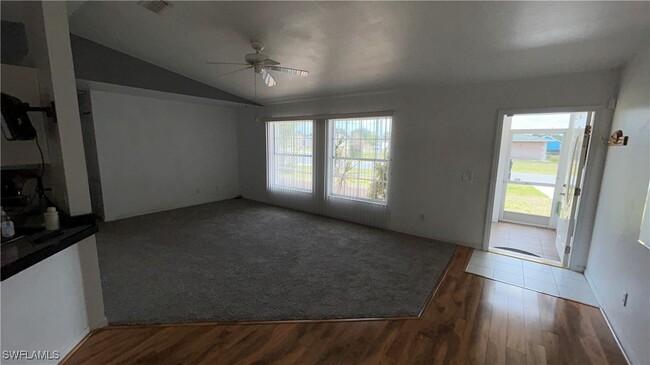 Building Photo - 1648 Cheshire Cir W