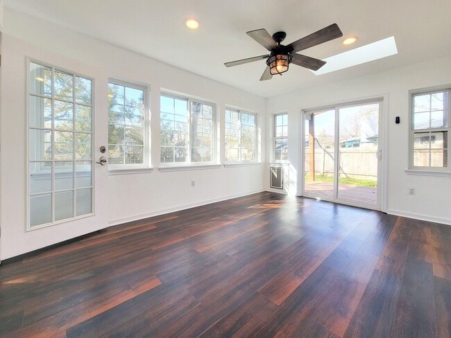 Building Photo - 6709 Tulsa Cove