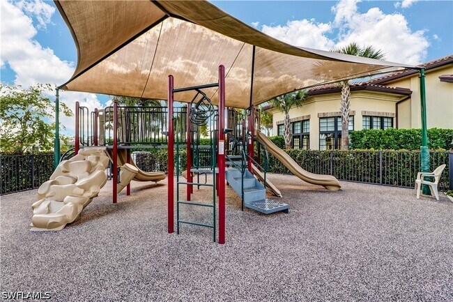 Building Photo - 9093 Glenforest Dr