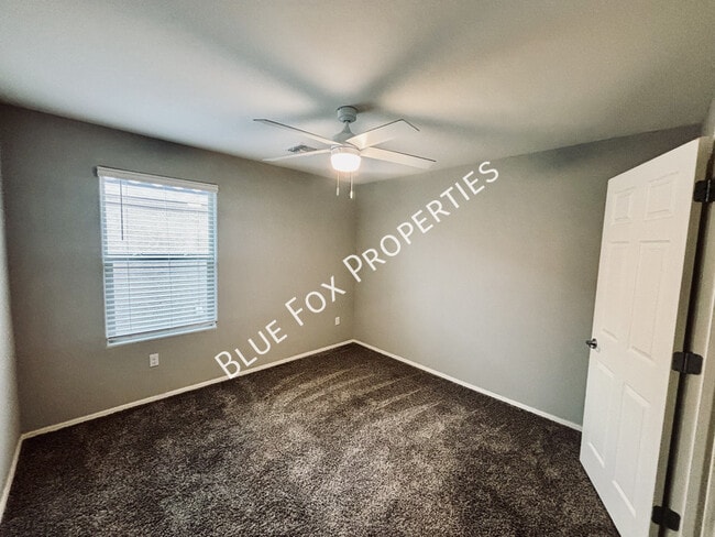 Building Photo - 6524 S Calle Diablo Dr