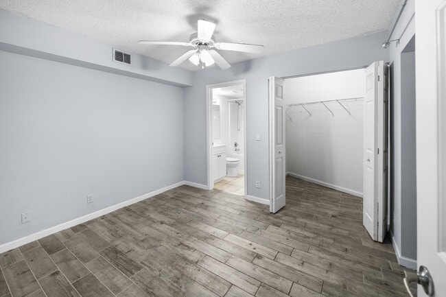 Building Photo - 8237 Severn Dr