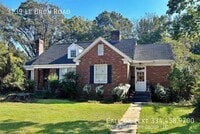 Building Photo - 3139 Le Bron Rd
