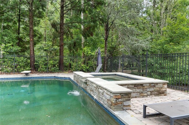 Building Photo - 4475 Harris Trail NW