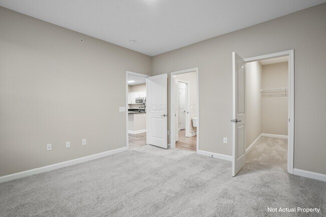 Building Photo - 5140 Foxtail Pine St
