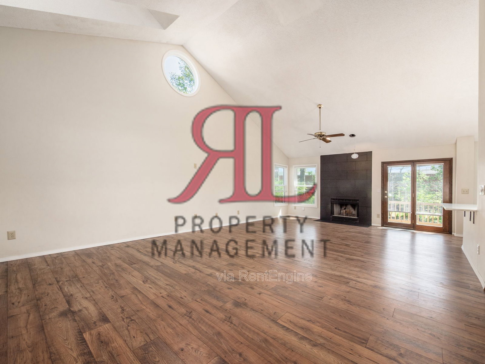 Building Photo - 7448 Gardenview Pl