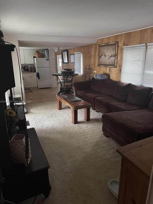 Building Photo - 5470 SW 25th Way